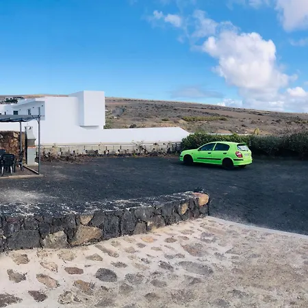 Alegranza In The Beautiful Village Of Mozaga, Lanzarote Appartement *